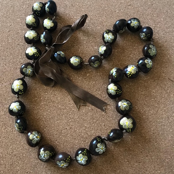 HAWAIIAN METALLiC SILVER 32/" KUKUI NUTS LEI BEAD NECKLACE